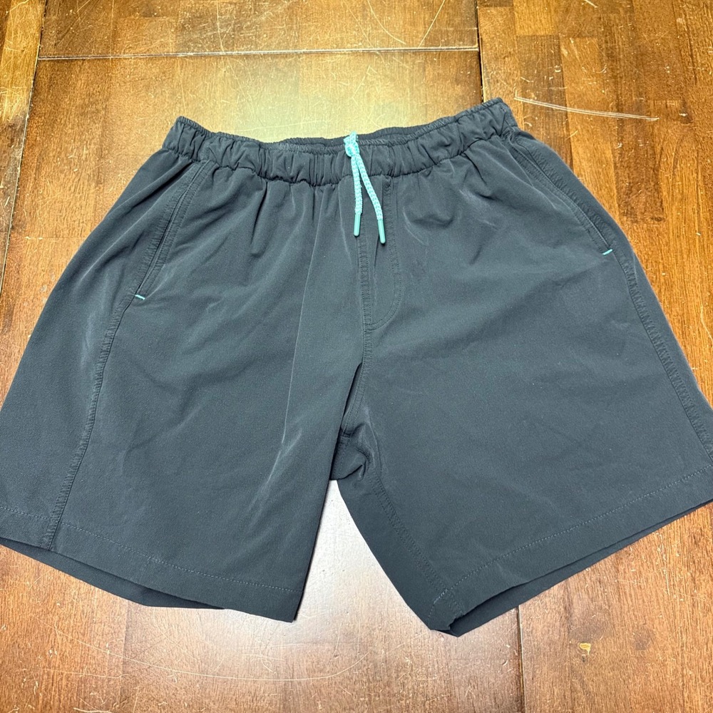 Myles Apparel Everyday Shorts Mens‎ L Charcoal Grey Performance Activewear